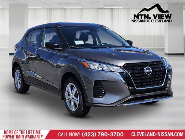 2025 Nissan Kicks Play S
