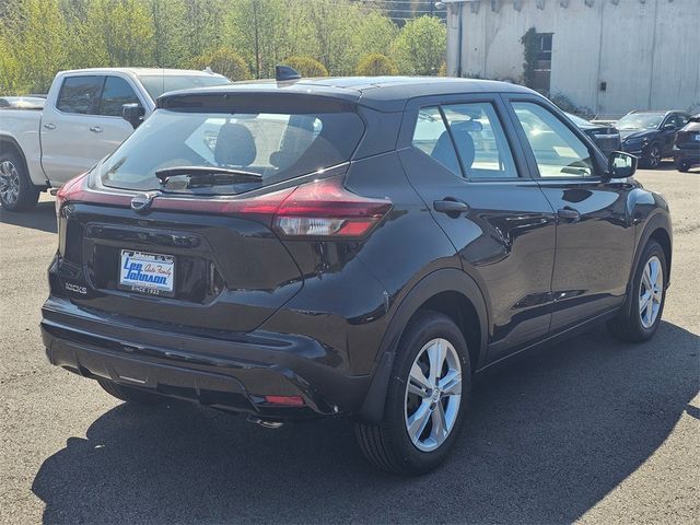 2025 Nissan Kicks Play S