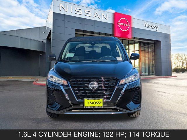 2025 Nissan Kicks Play S