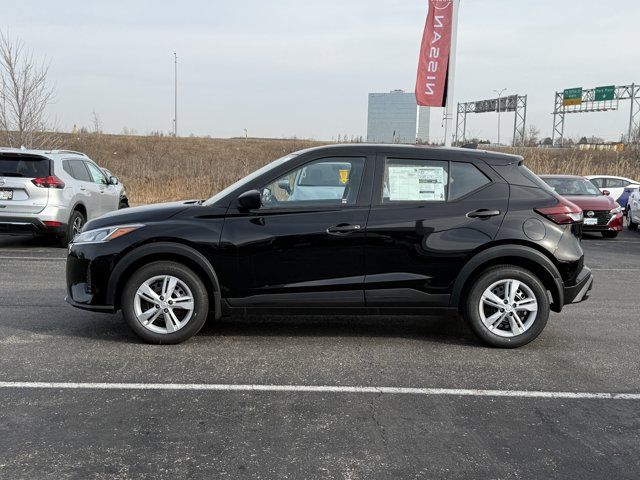 2025 Nissan Kicks Play S