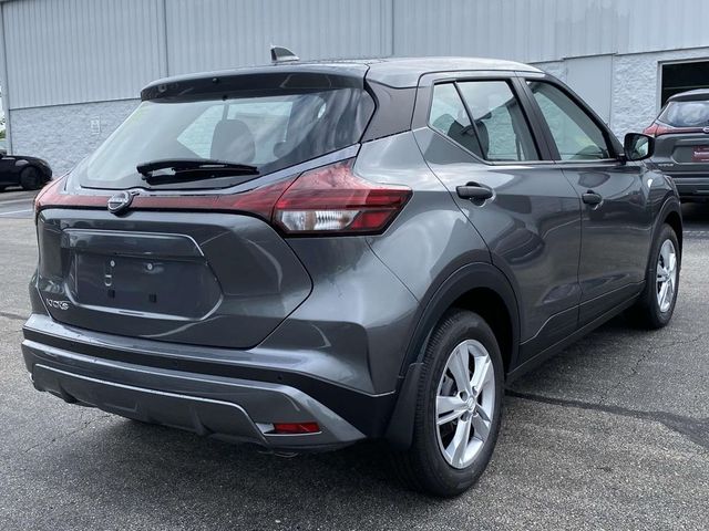 2025 Nissan Kicks Play S
