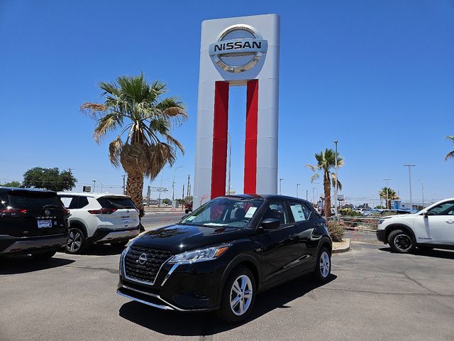 2025 Nissan Kicks Play S