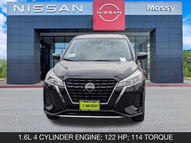2025 Nissan Kicks Play S