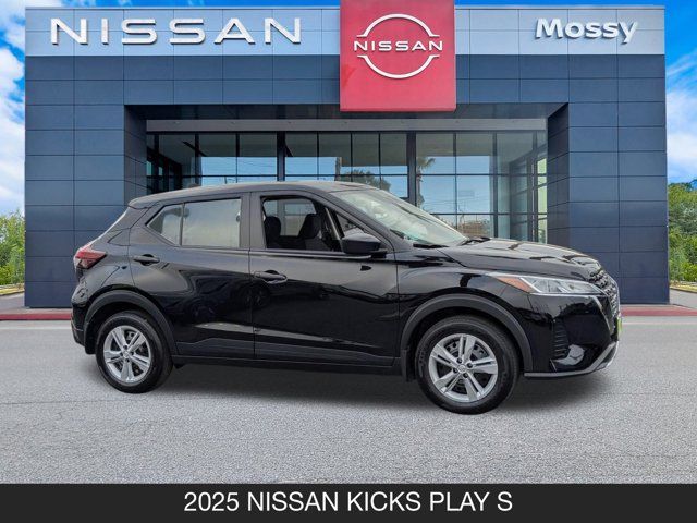2025 Nissan Kicks Play S