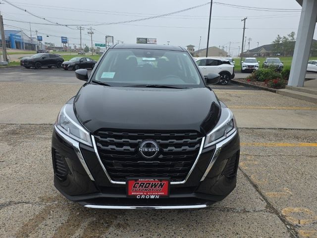2025 Nissan Kicks Play S