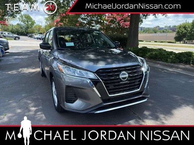 2025 Nissan Kicks Play S