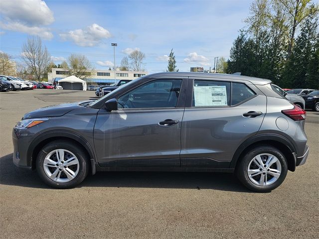 2025 Nissan Kicks Play S