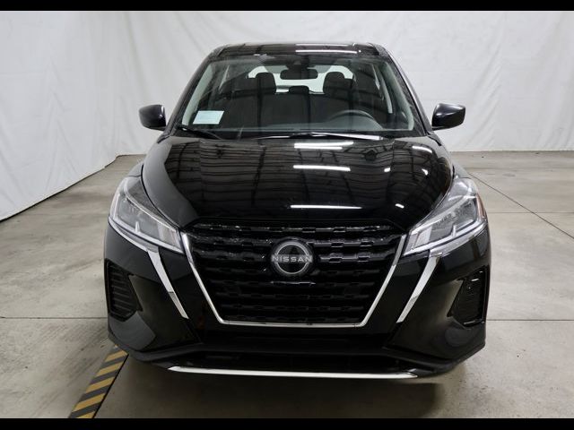 2025 Nissan Kicks Play S