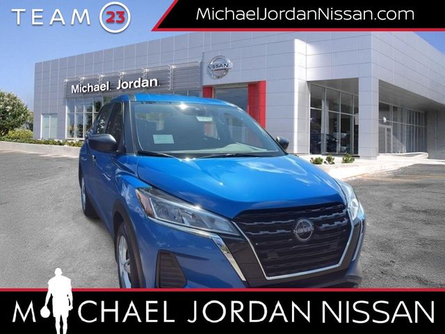 2025 Nissan Kicks Play S