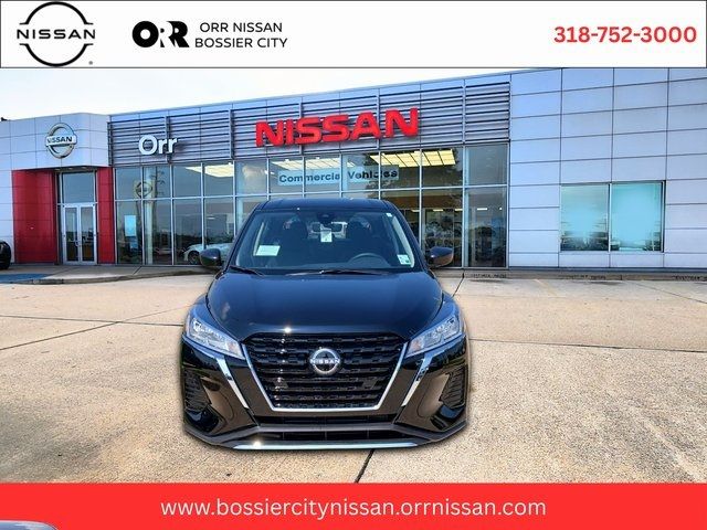 2025 Nissan Kicks Play S