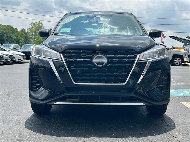 2025 Nissan Kicks Play S