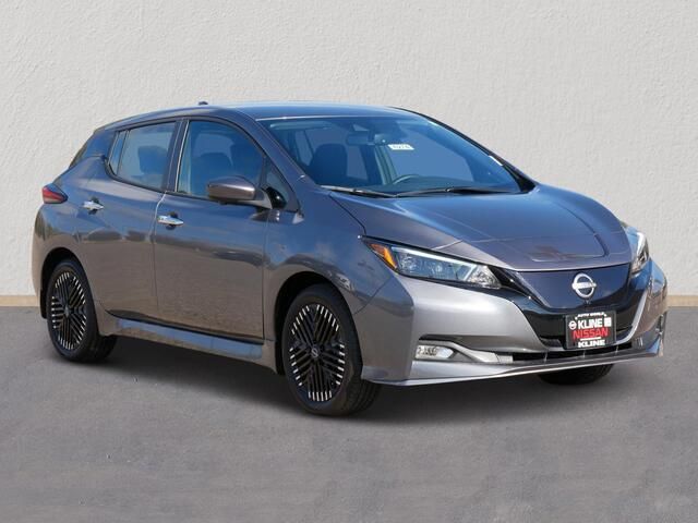 2025 Nissan Leaf SV Plus