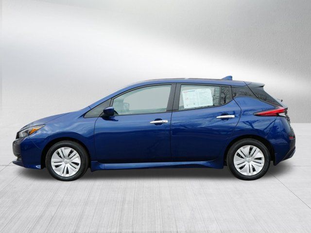 2025 Nissan Leaf S