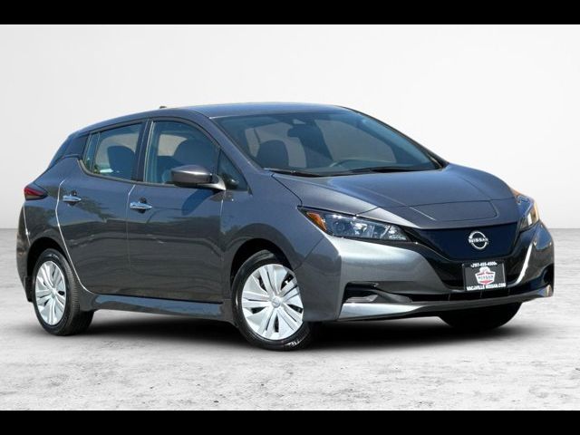 2025 Nissan Leaf S