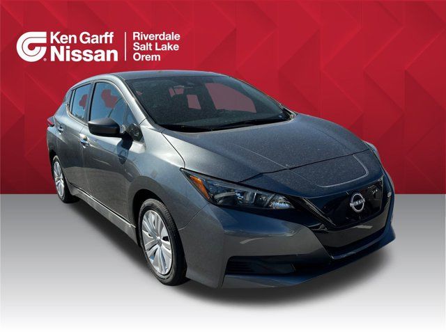 2025 Nissan Leaf S