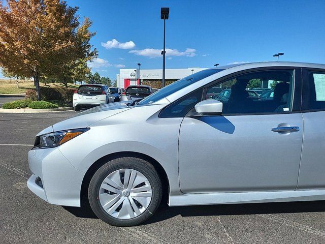 2025 Nissan Leaf S