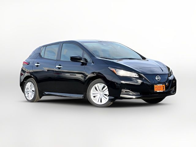 2025 Nissan Leaf S