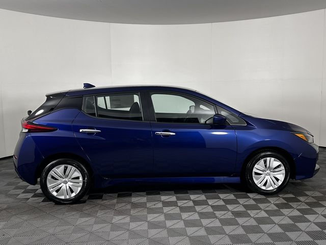 2025 Nissan Leaf S