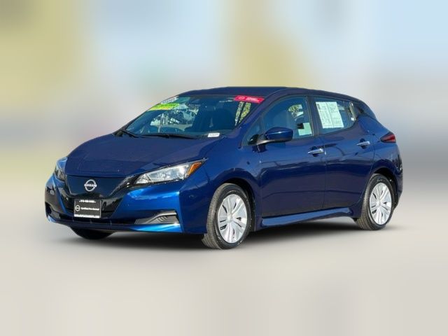 2025 Nissan Leaf S