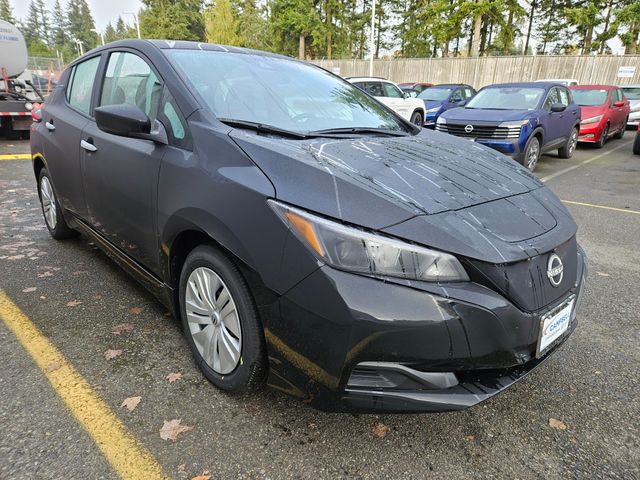 2025 Nissan Leaf S