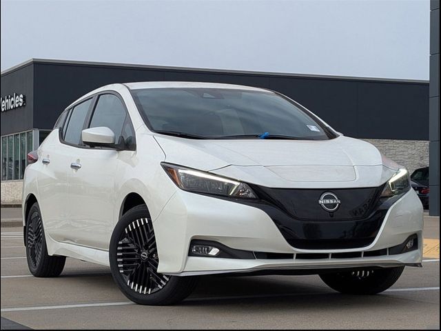 2025 Nissan Leaf SV Plus