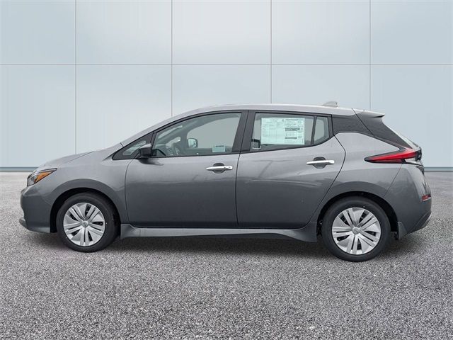 2025 Nissan Leaf S