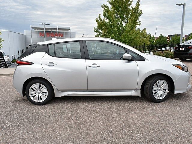 2025 Nissan Leaf S