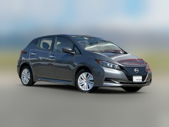 2025 Nissan Leaf S