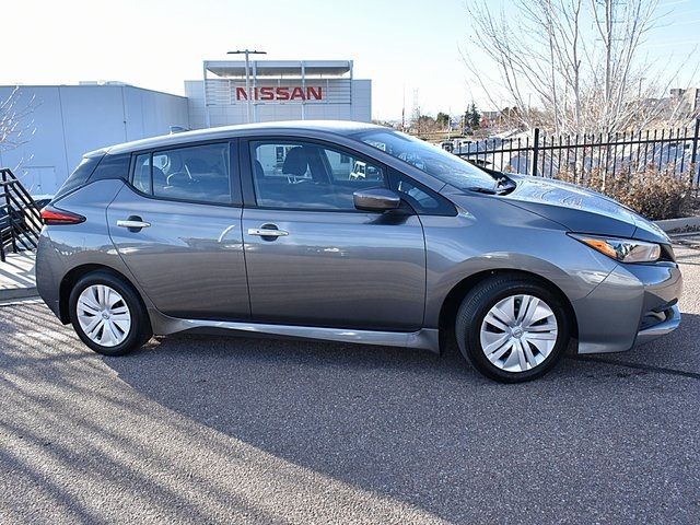 2025 Nissan Leaf S