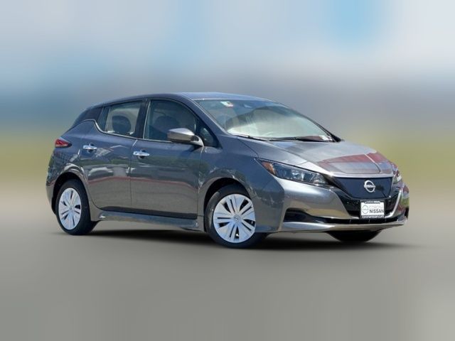 2025 Nissan Leaf S