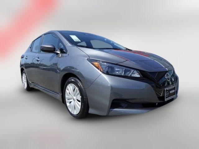 2025 Nissan Leaf S