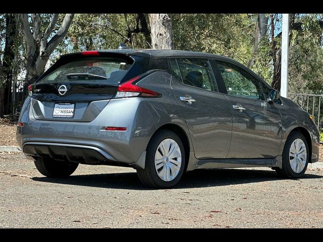 2025 Nissan Leaf S