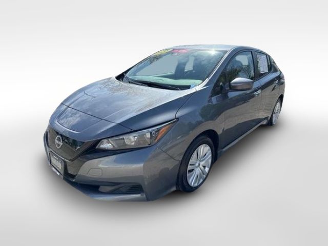 2025 Nissan Leaf S