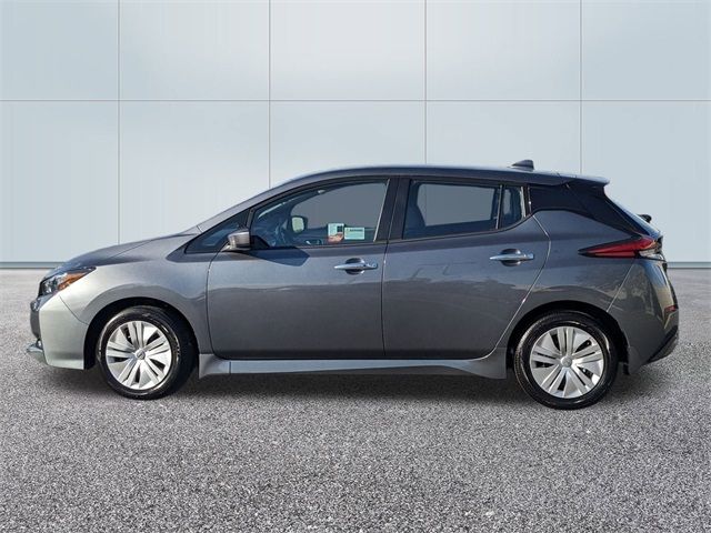 2025 Nissan Leaf S