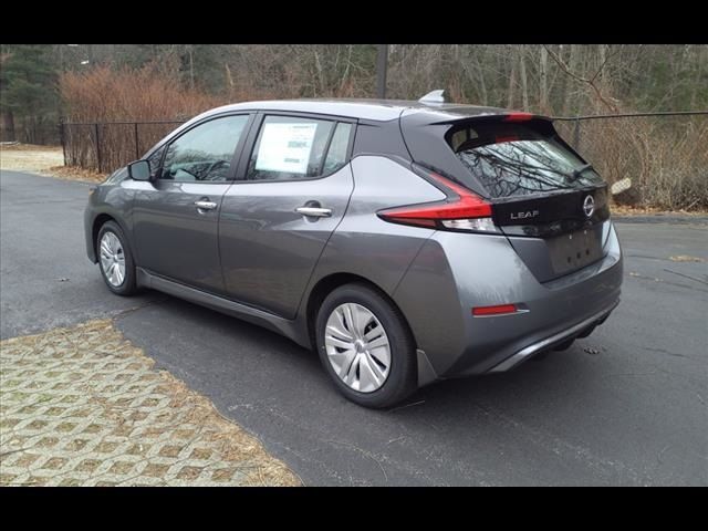 2025 Nissan Leaf S