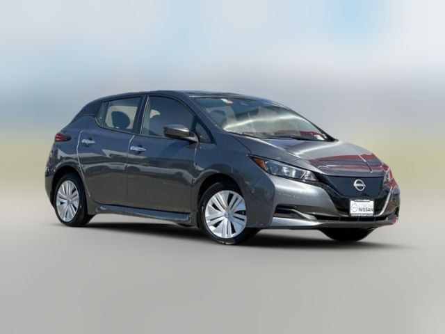 2025 Nissan Leaf S