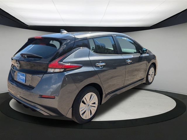 2025 Nissan Leaf S