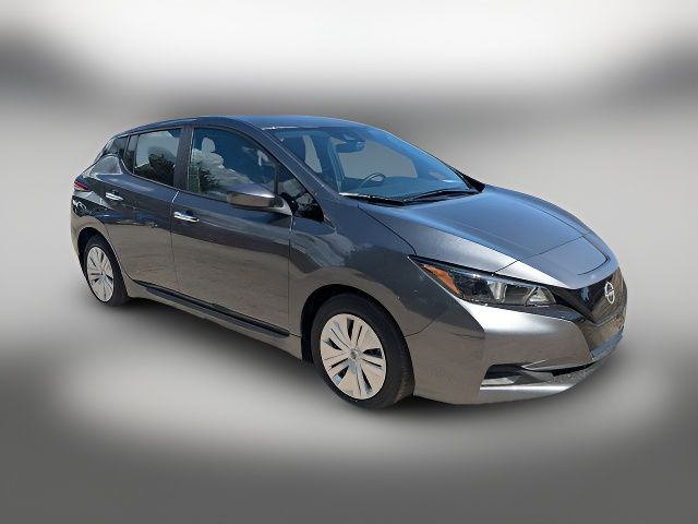 2025 Nissan Leaf S