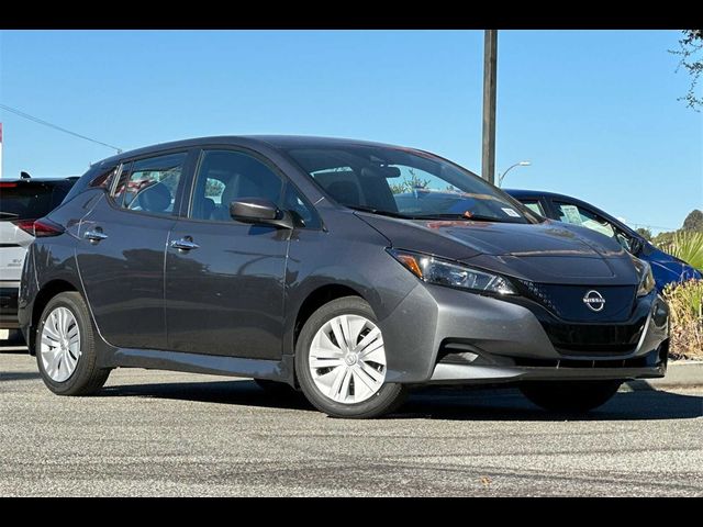 2025 Nissan Leaf S