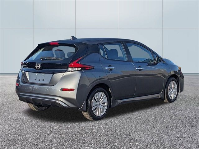 2025 Nissan Leaf S