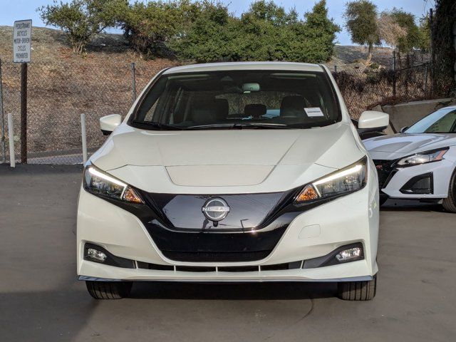 2025 Nissan Leaf SV Plus