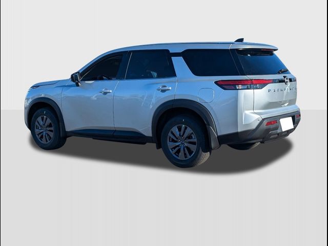 2025 Nissan Pathfinder S