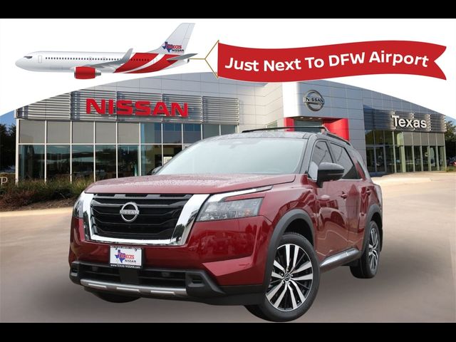 2025 Nissan Pathfinder Platinum