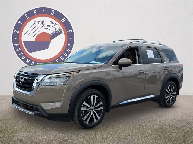 2025 Nissan Pathfinder Platinum