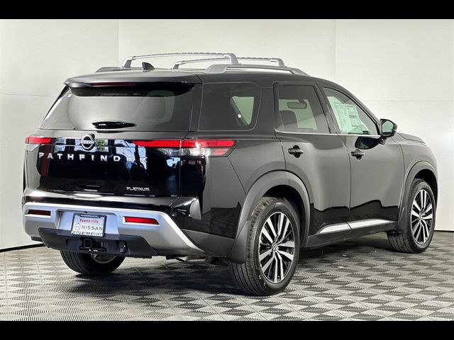 2025 Nissan Pathfinder Platinum
