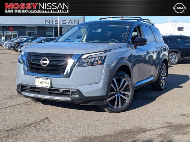 2025 Nissan Pathfinder Platinum