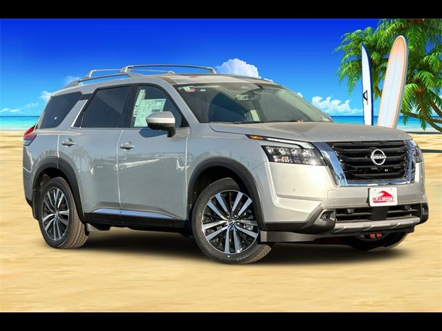 2025 Nissan Pathfinder Platinum