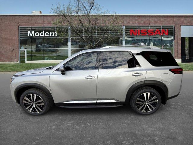 2025 Nissan Pathfinder Platinum