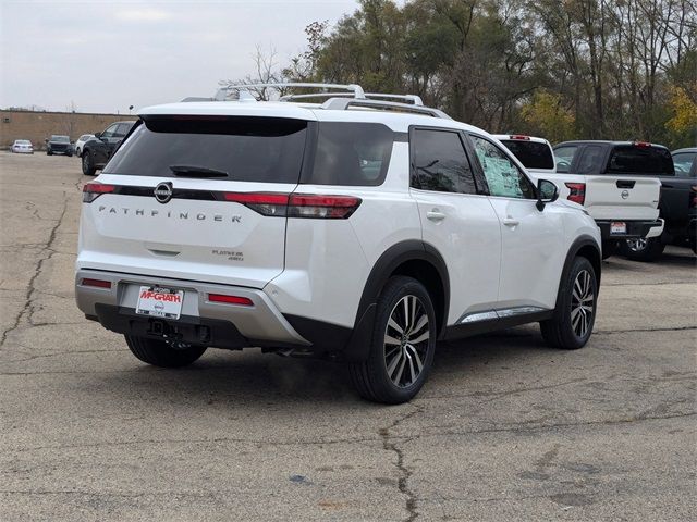 2025 Nissan Pathfinder Platinum