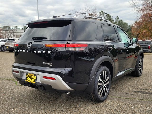 2025 Nissan Pathfinder Platinum